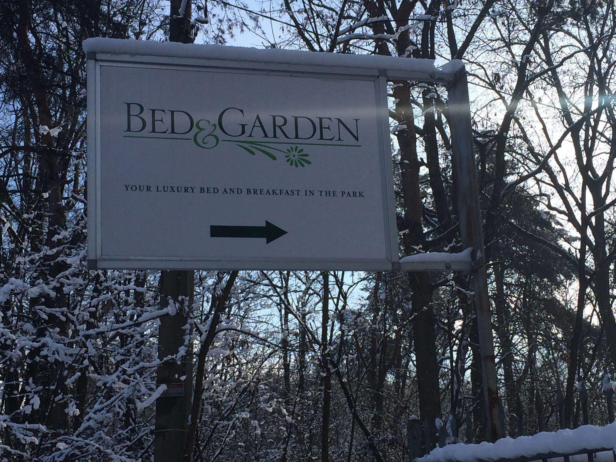 Bed&Garden Bed & Breakfast Cesate Exterior foto